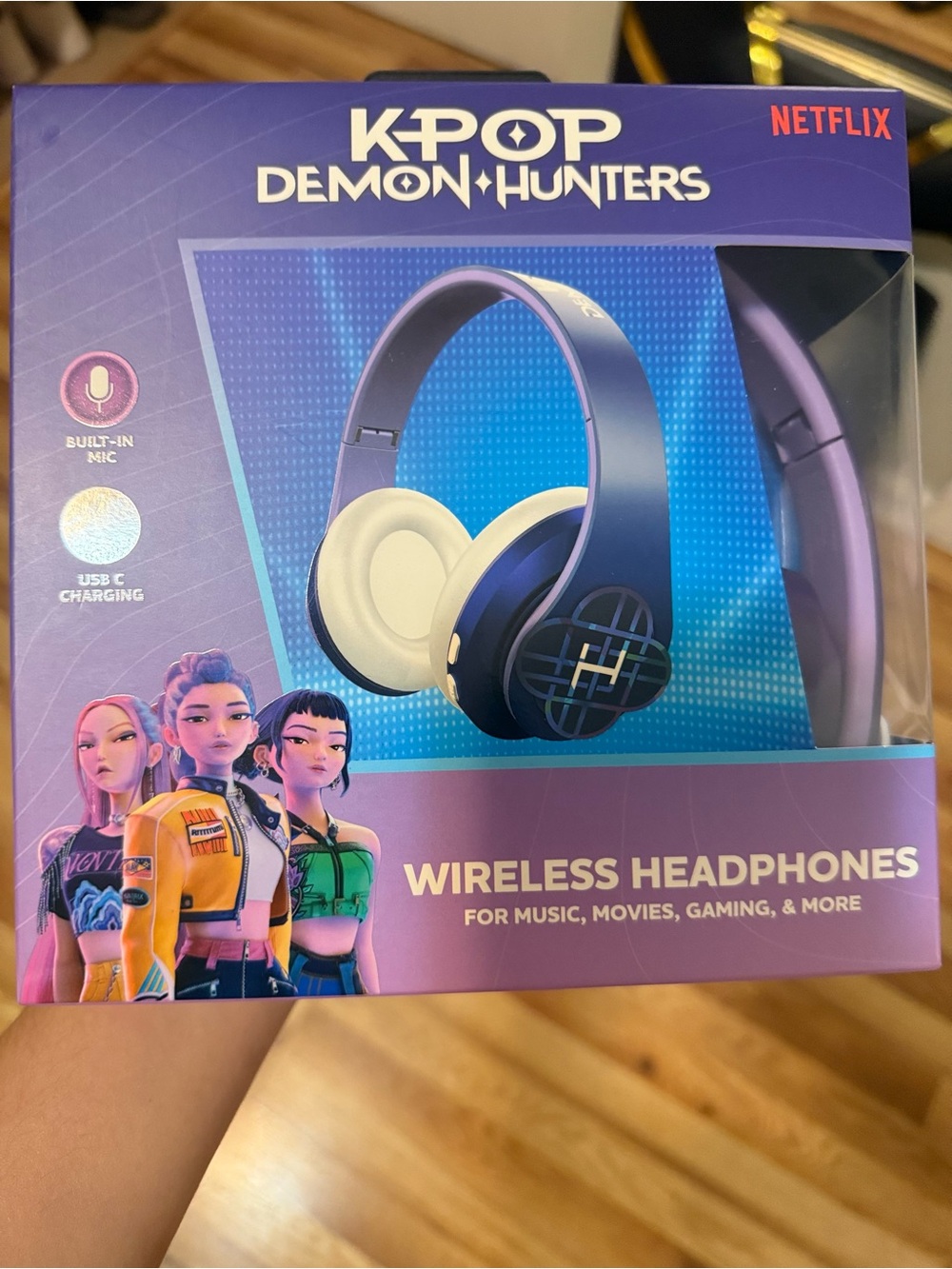 K-POP Demon Hunters Wireless Headphones — Purple & White
